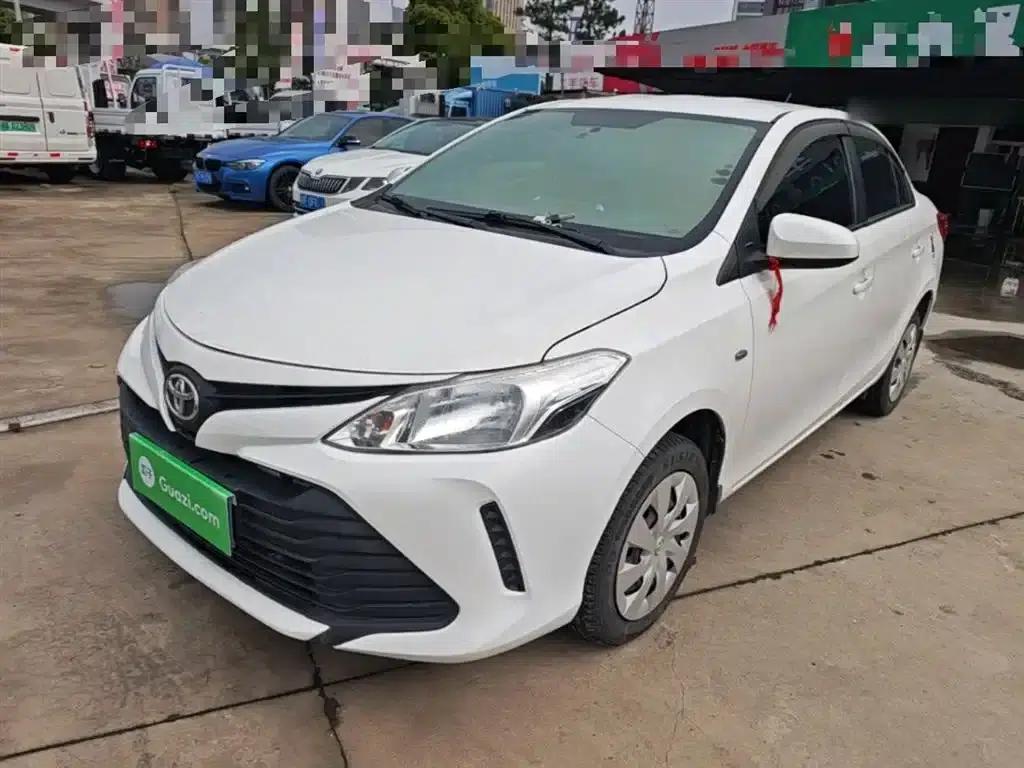 Vios 2017 1.5L CVT Adventure Edition — миниатюра 1