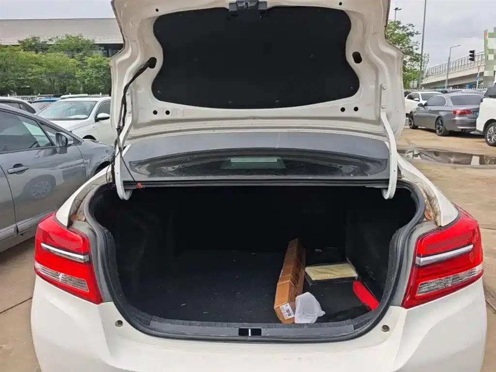 Vios 2017 1.5L CVT Adventure Edition — миниатюра 19