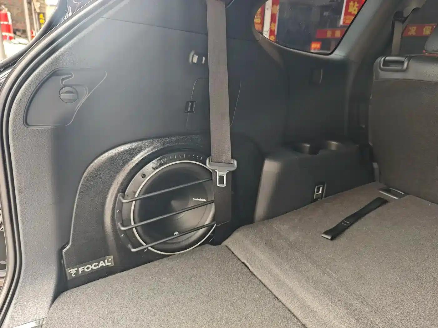 Crown Land Cruiser 2023 2.5L HEV 4WD Premium Edition — миниатюра 22