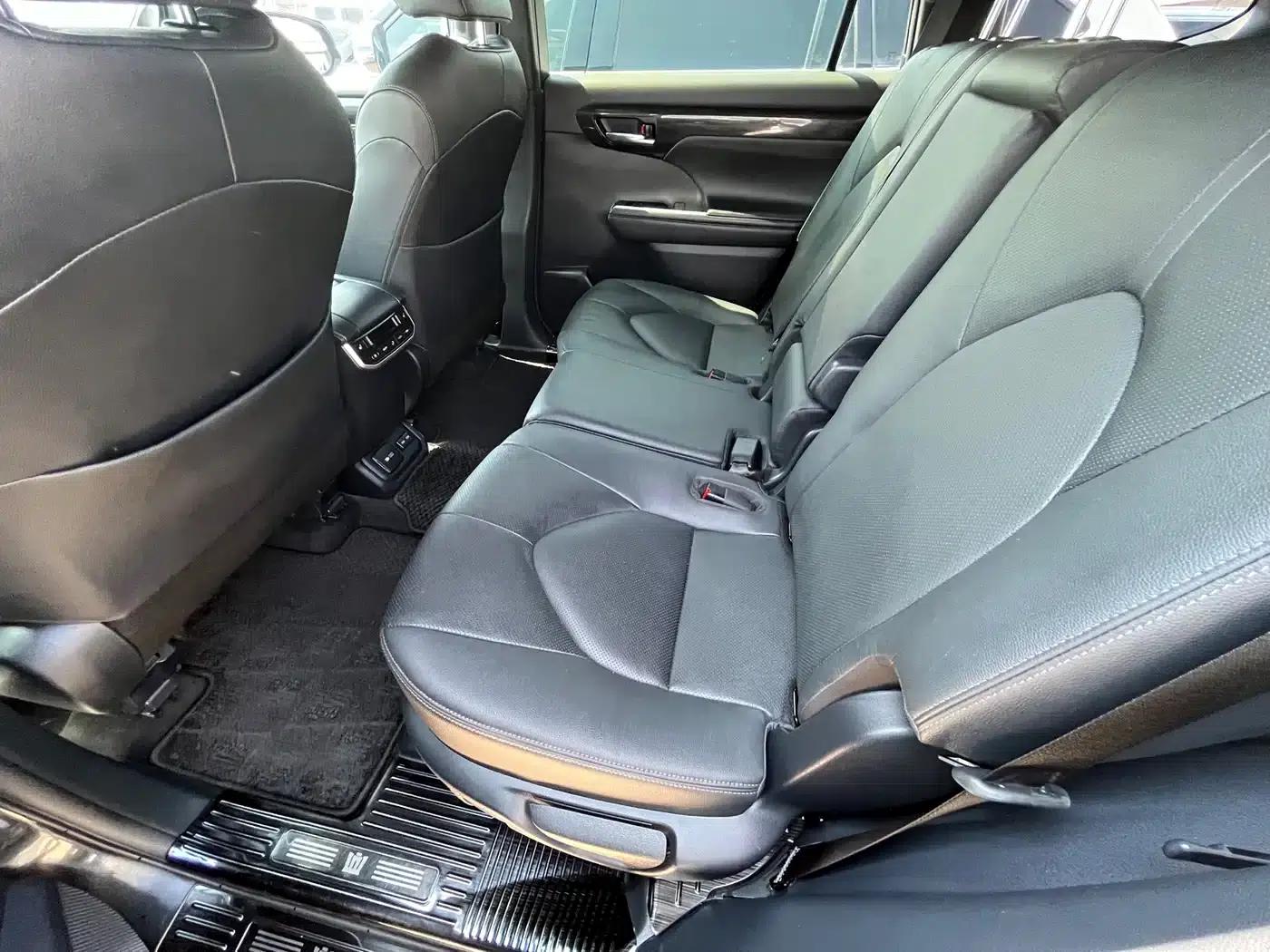Crown Land Cruiser 2022 2.0T 4WD Supreme Edition — миниатюра 12
