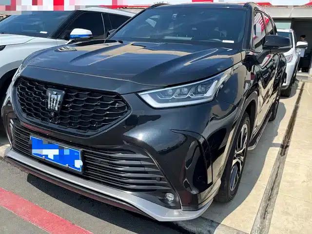 Crown Land Cruiser 2022 2.0T 4WD Supreme Edition