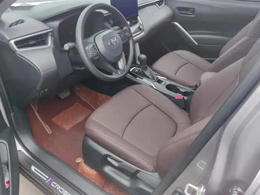 2023 Toyota Corolla Hybrid 2.0L Pioneer Edition — миниатюра 9
