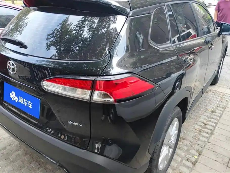 2024 Toyota Corolla 2.0L Intelligent Hybrid Pioneer Edition — миниатюра 3