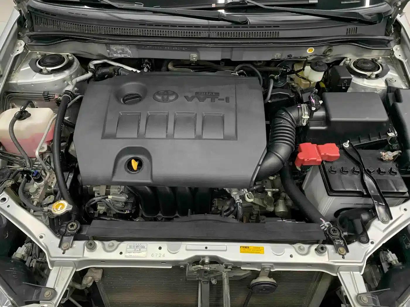 2013 Corolla 1.6L Manual Premium Edition — миниатюра 17