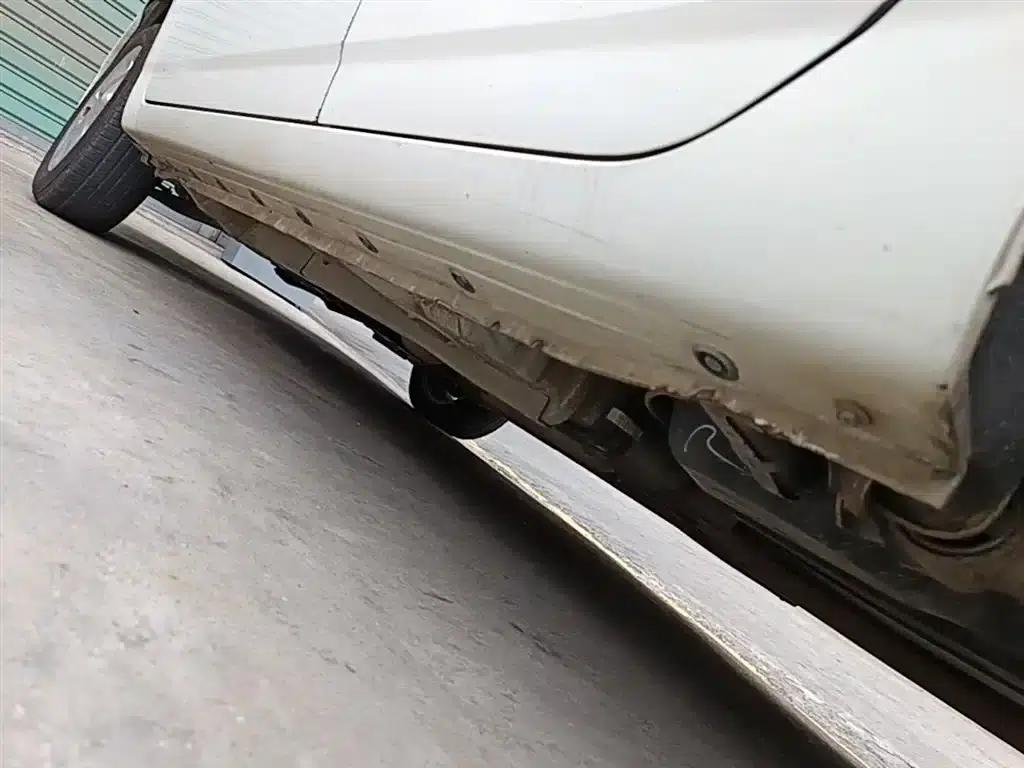 Corolla 2013 1.6L Automatic Premium Edition — миниатюра 22