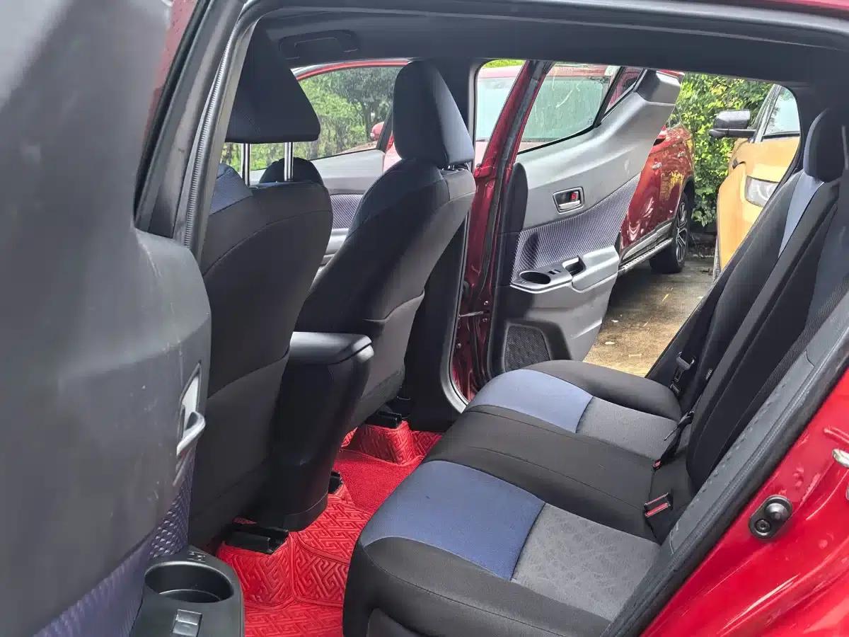 Toyota C-HR 2018 2.0L Premium Sunroof Edition (National V Emission Standard) — миниатюра 8