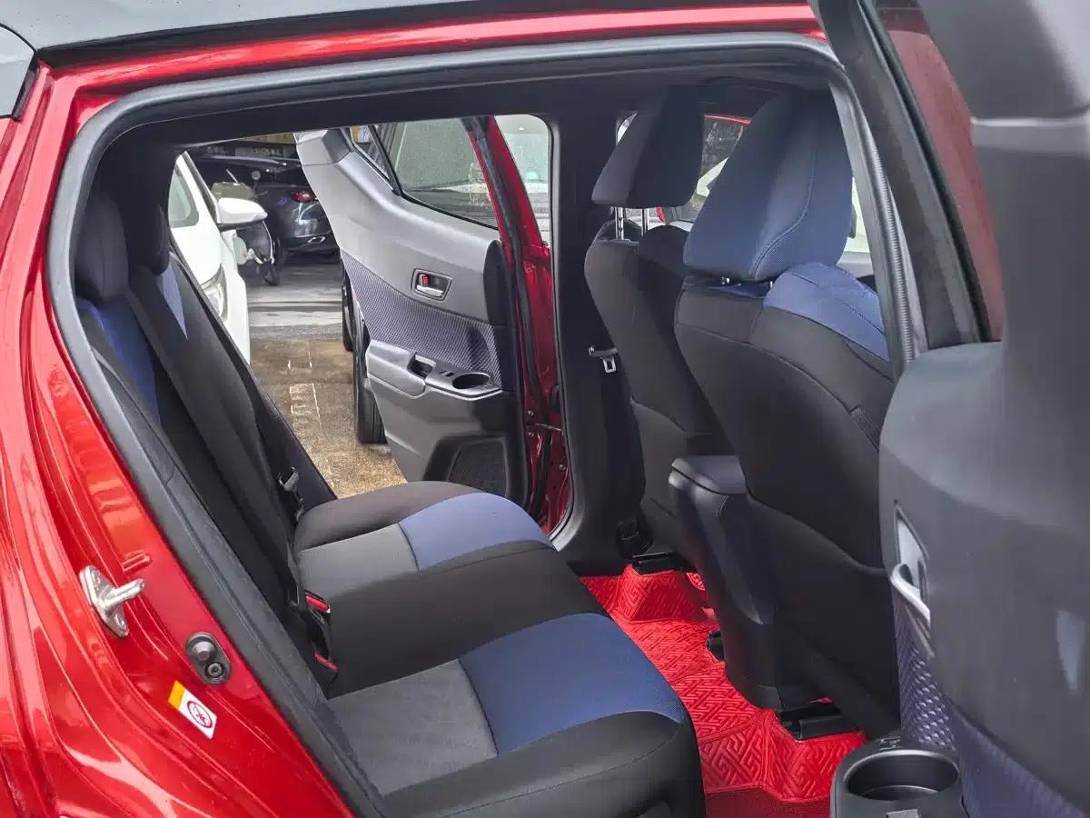 Toyota C-HR 2018 2.0L Premium Sunroof Edition (National V Emission Standard) — миниатюра 9