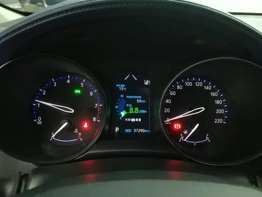 Toyota C-HR 2022 2.0L Leading Edition — миниатюра 14
