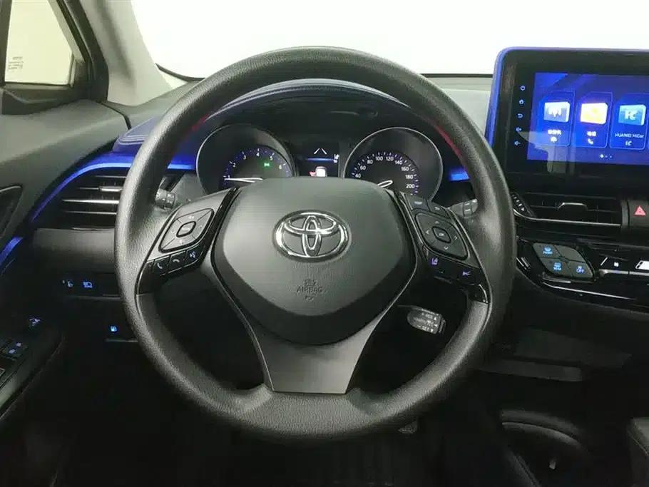 Toyota C-HR 2022 2.0L Leading Edition — миниатюра 15