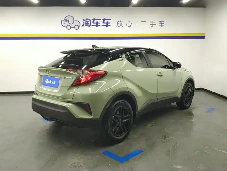 Toyota C-HR 2022 2.0L Leading Edition — миниатюра 3