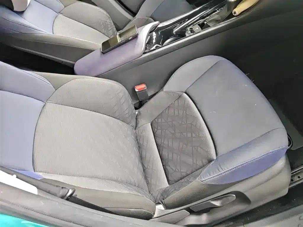 Toyota C-HR 2020 2.0L Leading Edition — миниатюра 20