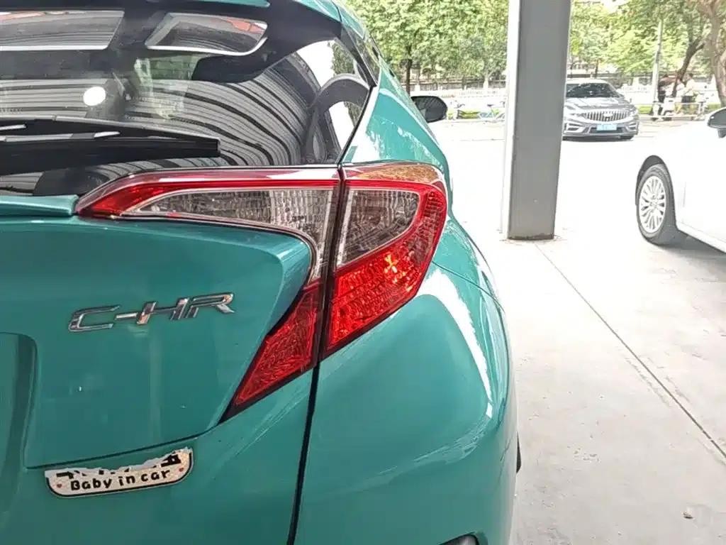 Toyota C-HR 2020 2.0L Leading Edition — миниатюра 24