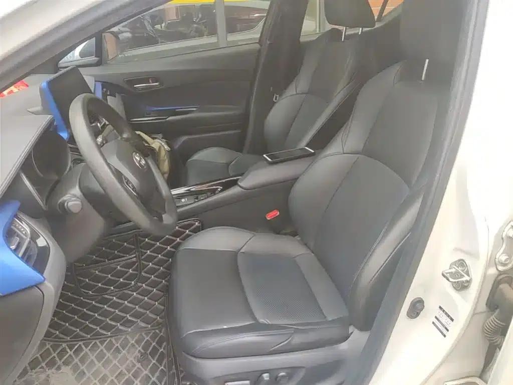 Toyota C-HR 2020 2.0L Leading Edition — миниатюра 15