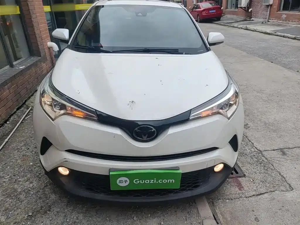 Toyota C-HR 2020 2.0L Leading Edition — миниатюра 3