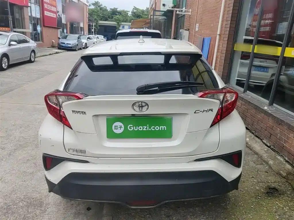 Toyota C-HR 2020 2.0L Leading Edition — миниатюра 6
