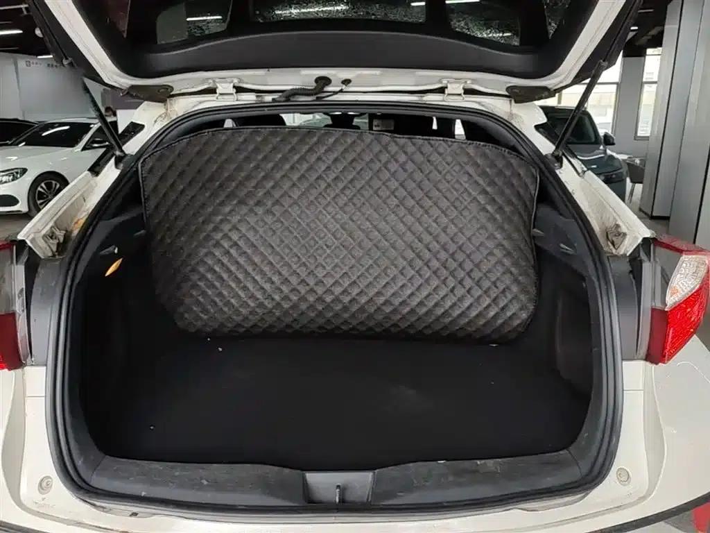 Toyota C-HR 2018 2.0L Premium Sunroof Edition (China VI Emission Standard) — миниатюра 19