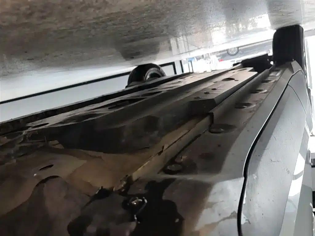 Toyota C-HR 2018 2.0L Premium Sunroof Edition (China VI Emission Standard) — миниатюра 21