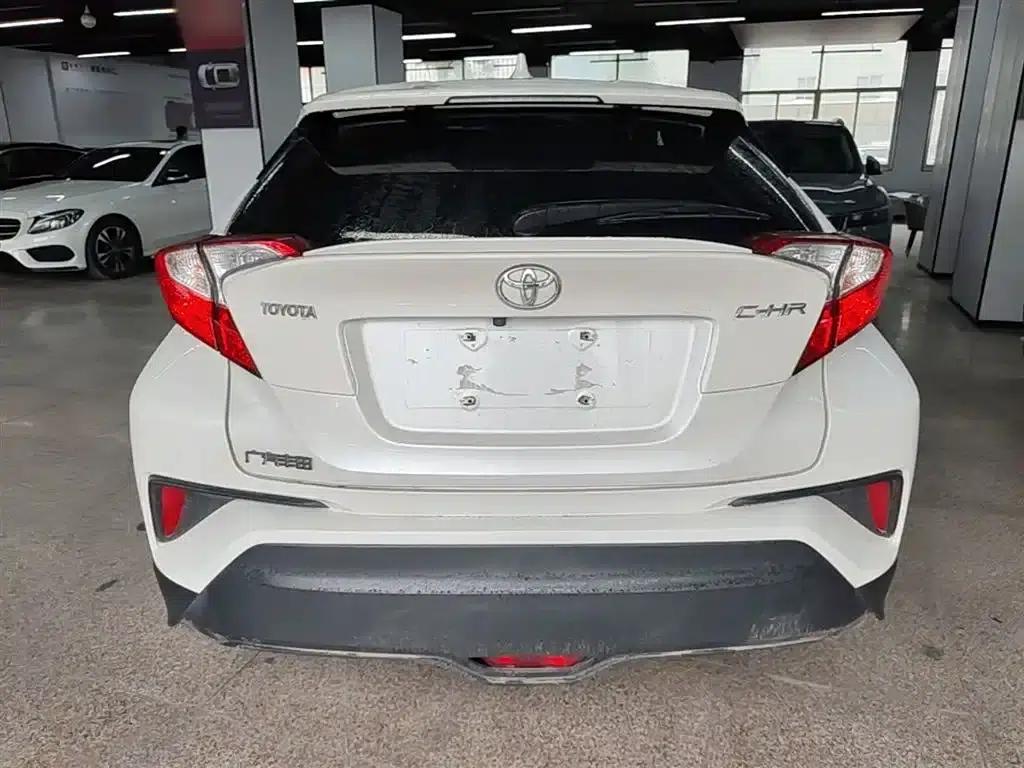 Toyota C-HR 2018 2.0L Premium Sunroof Edition (China VI Emission Standard) — миниатюра 6