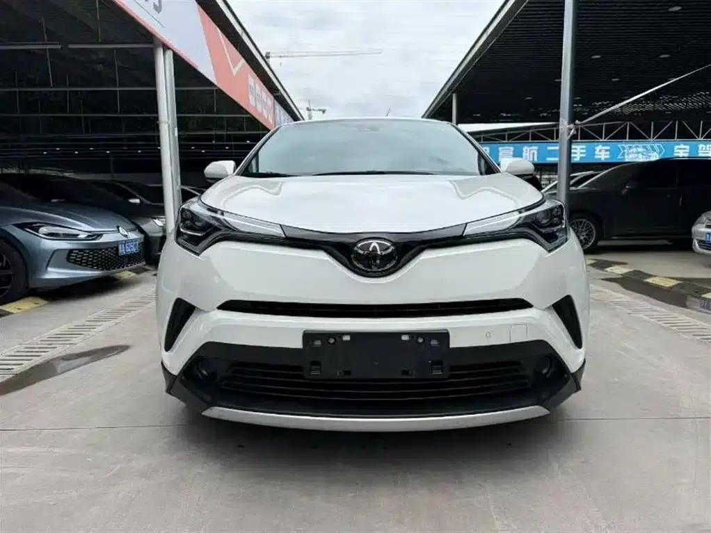 2020 Toyota IZOA 2.0L Ecstasy Edition — миниатюра 2