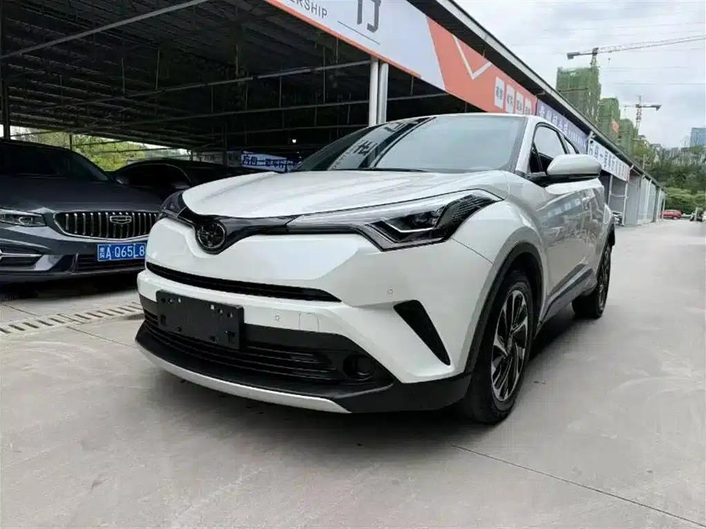 2020 Toyota IZOA 2.0L Ecstasy Edition — миниатюра 3
