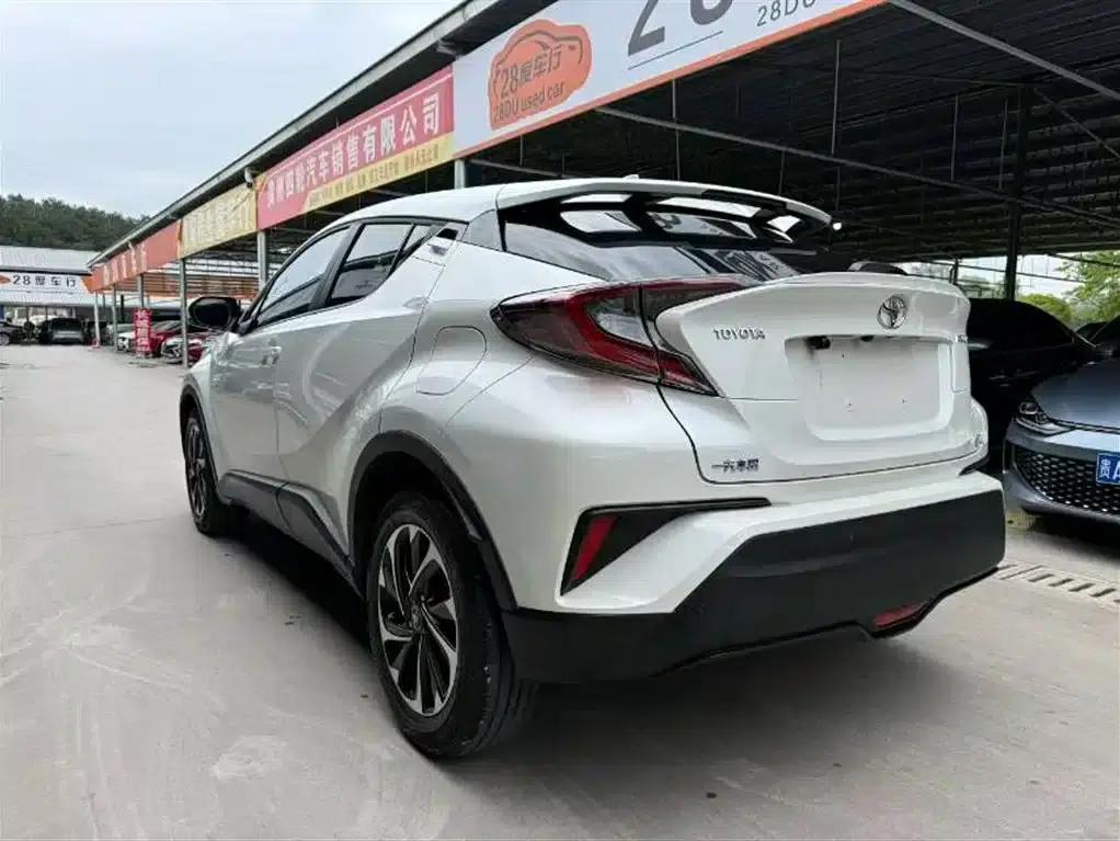 2020 Toyota IZOA 2.0L Ecstasy Edition — миниатюра 7