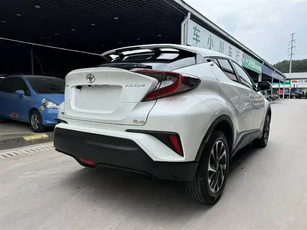 2020 Toyota IZOA 2.0L Ecstasy Edition — миниатюра 8