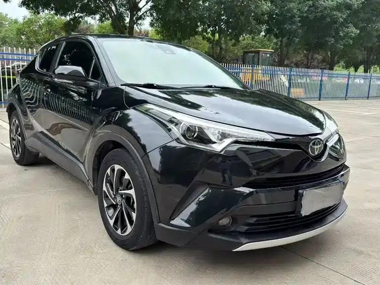 2018 Toyota IZOA 2.0L Elegance Edition (National V Emission Standard) — миниатюра 3