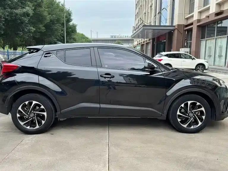 2018 Toyota IZOA 2.0L Elegance Edition (National V Emission Standard) — миниатюра 7