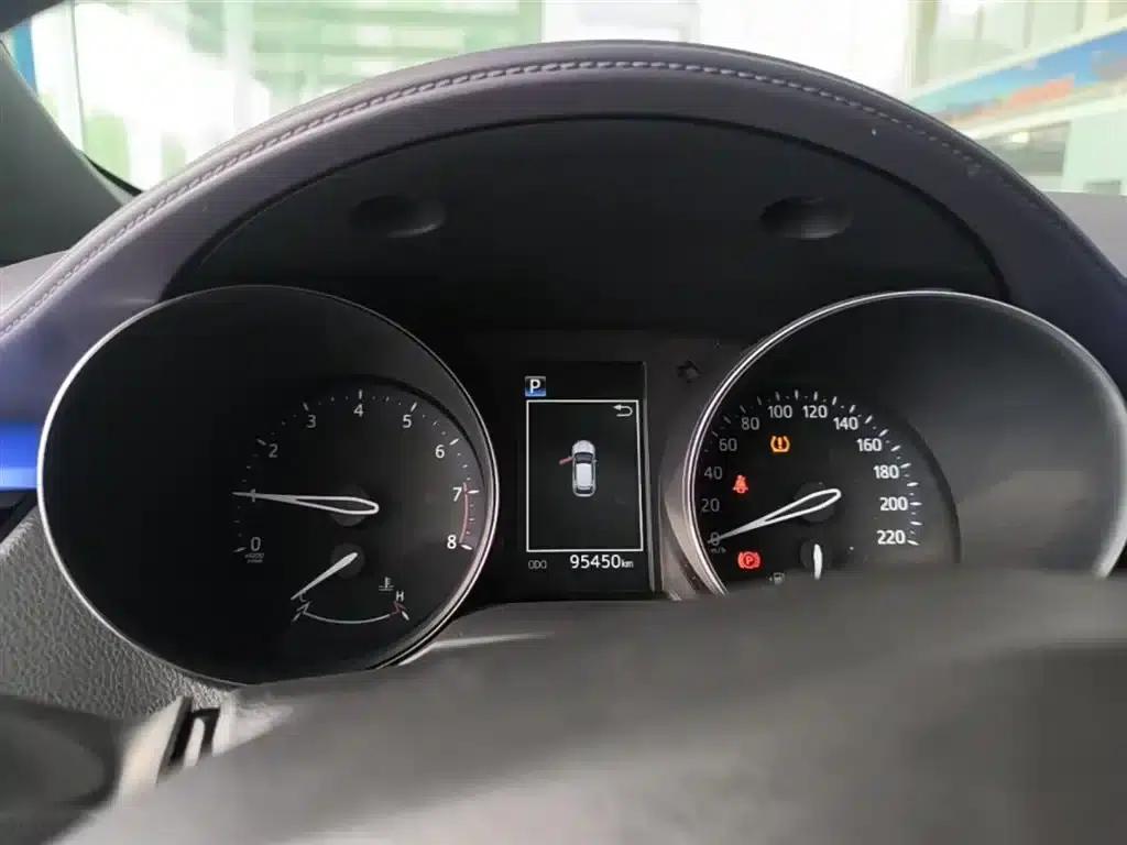 2020 Toyota IZOA 2.0L Enjoy Edition — миниатюра 12