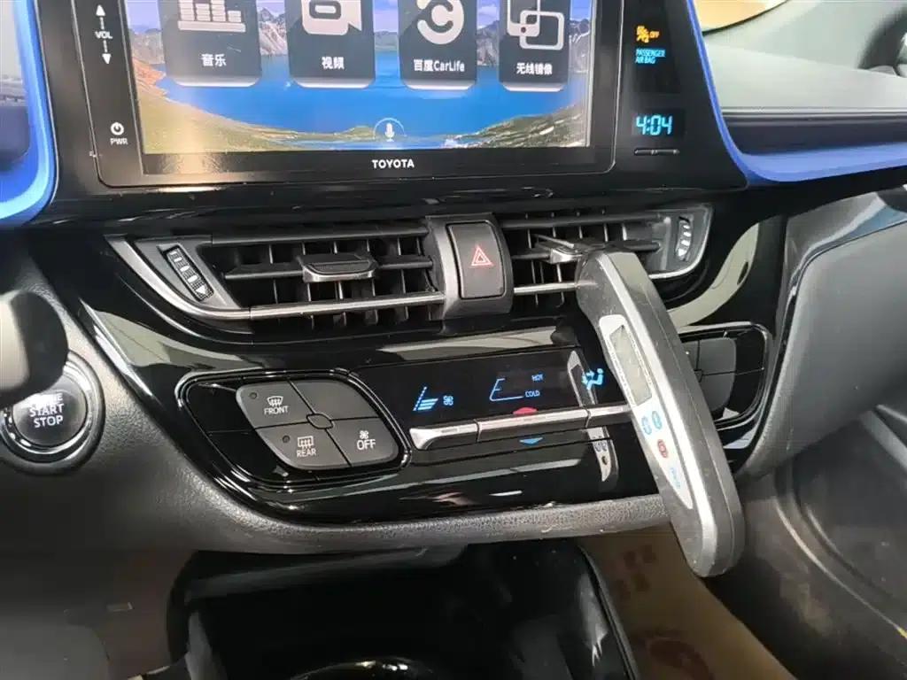 2020 Toyota IZOA 2.0L Enjoy Edition — миниатюра 14