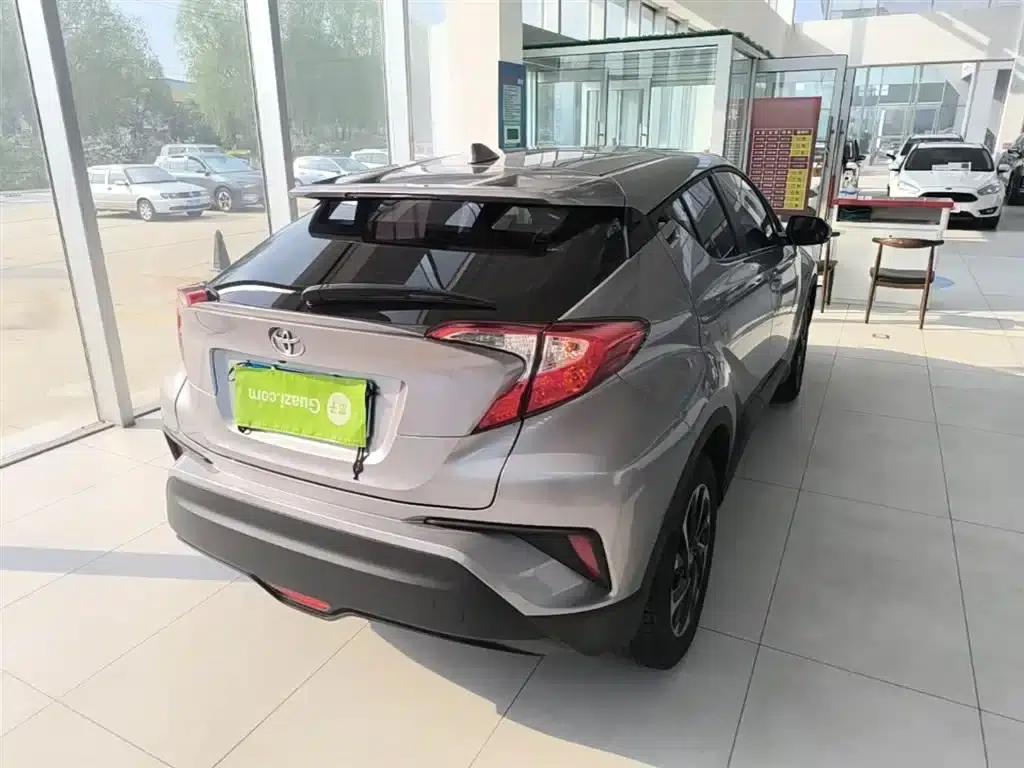 2020 Toyota IZOA 2.0L Enjoy Edition — миниатюра 7