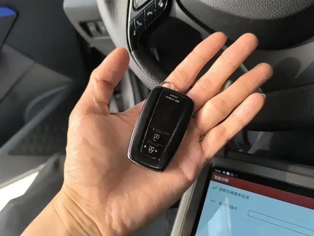 2020 Toyota IZOA 2.0L Enjoy Edition — миниатюра 9