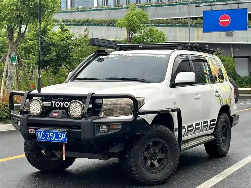 2010 Land Cruiser 4.7L Automatic — миниатюра 2
