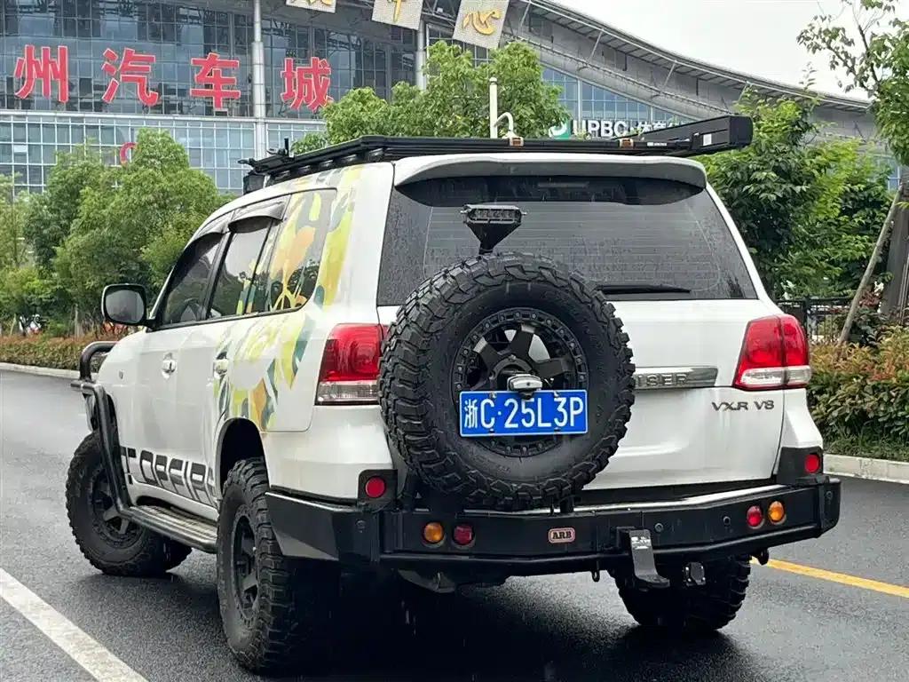2010 Land Cruiser 4.7L Automatic — миниатюра 3