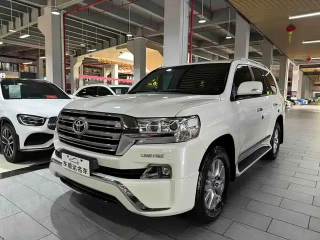 2016 Land Cruiser (Imported) 4.6L Middle East Edition