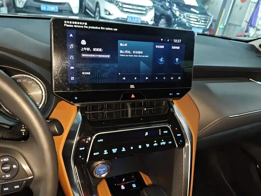 Venza 2022 Hybrid 2.5L CVT 2WD Premium Edition — миниатюра 13