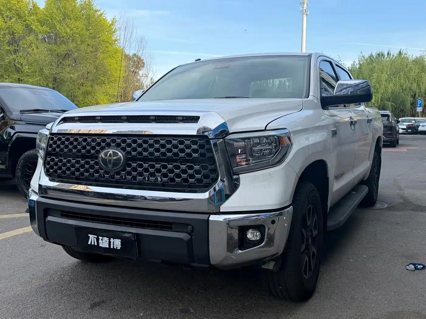 2018 Tundra 5.7L Canadian Spec — миниатюра 1