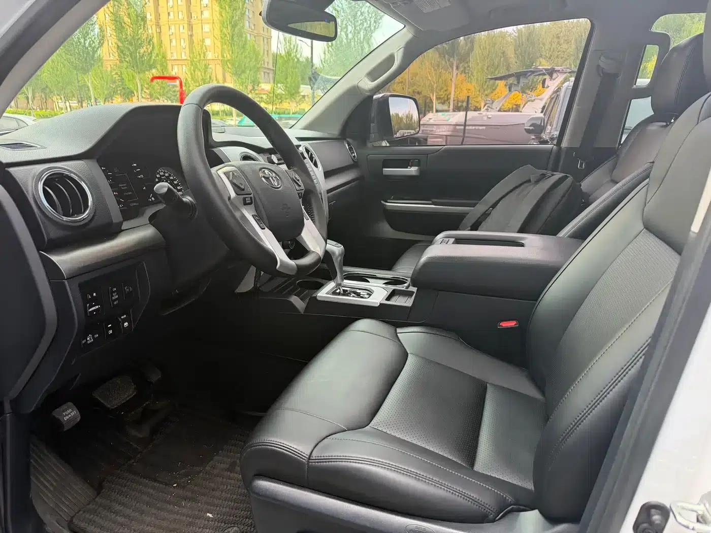 2018 Tundra 5.7L Canadian Spec — миниатюра 7