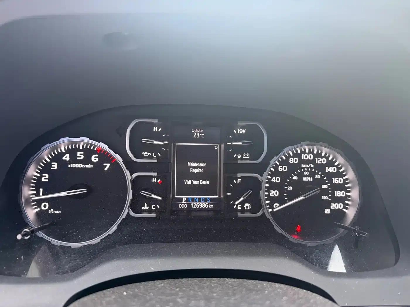 2018 Tundra 5.7L Canadian Spec — миниатюра 10