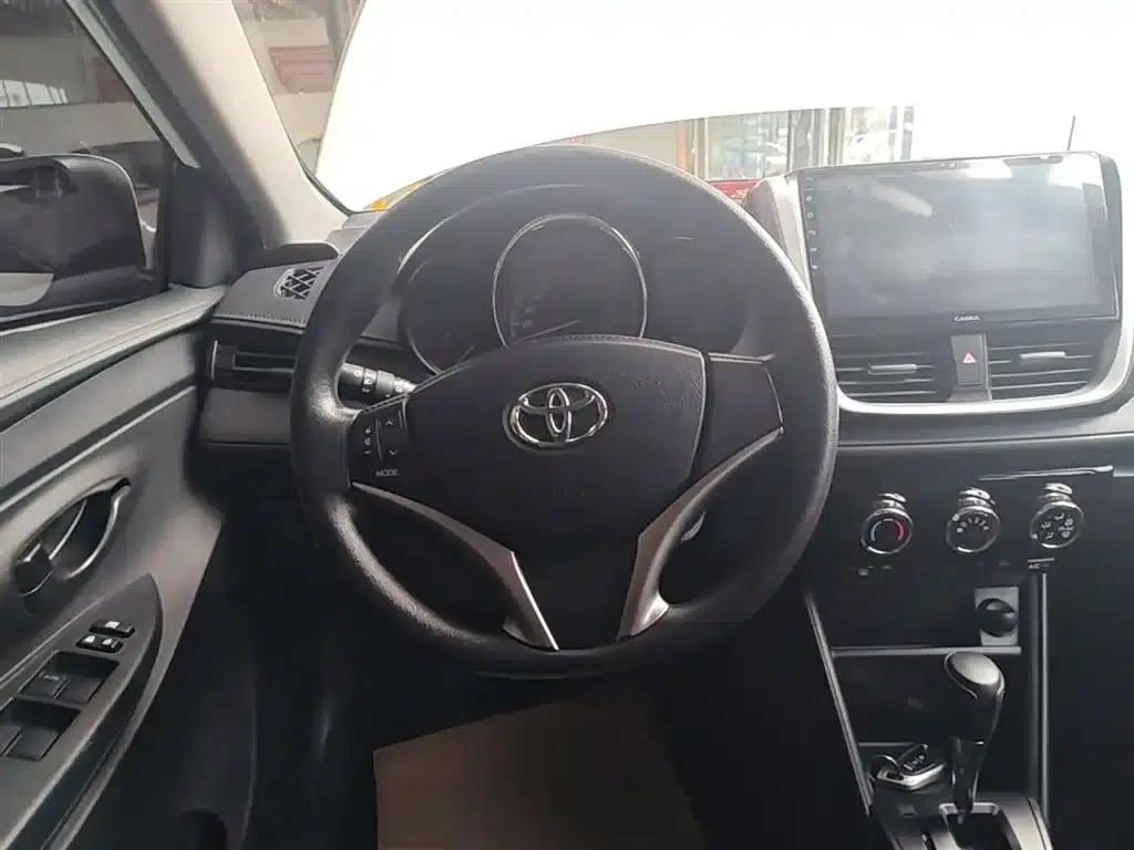 Vios FS 2021 1.5L CVT Sport Edition — миниатюра 11