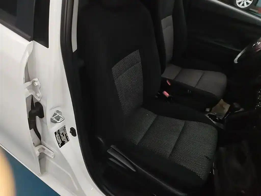 Vios FS 2017 1.5L CVT Sport Edition — миниатюра 25