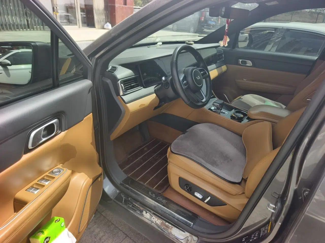 Li Auto ONE 2021 Extended-Range 6-Seater Version — миниатюра 17