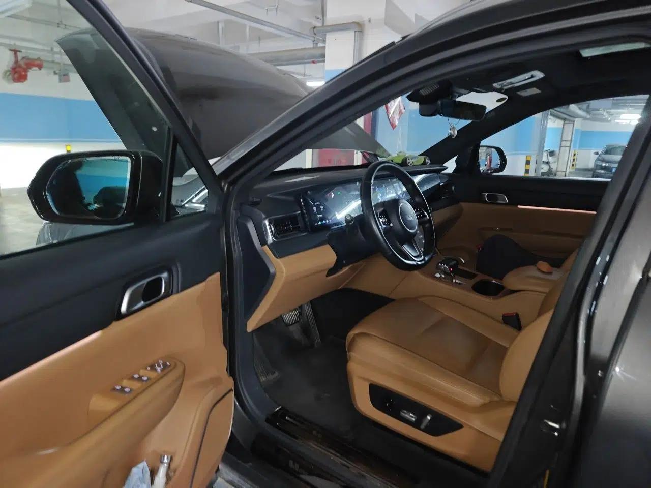 Li Auto ONE 2021 Extended-Range 6-Seater Version — миниатюра 17