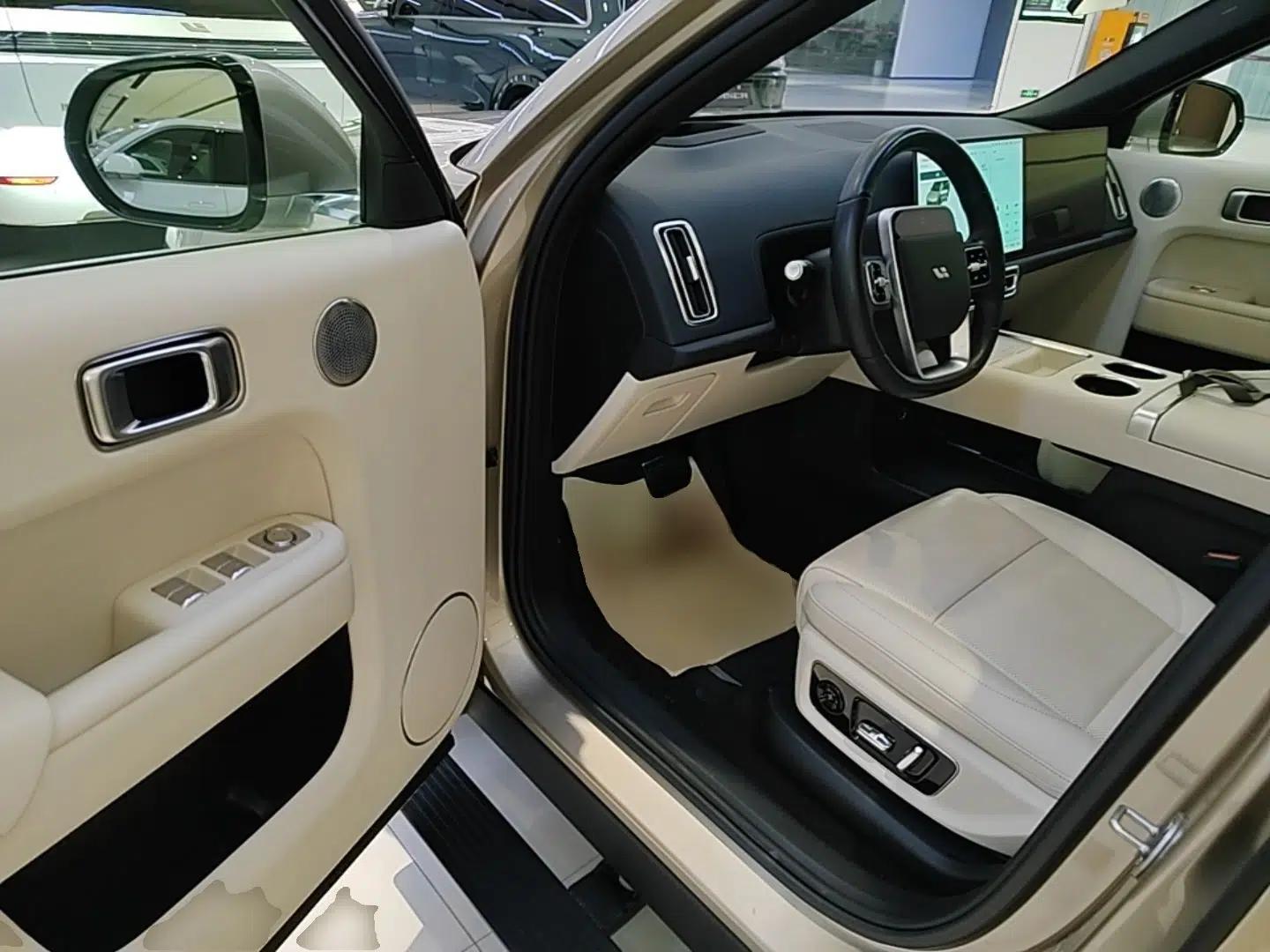 Li Auto L9 2024 Ultra Model — миниатюра 19