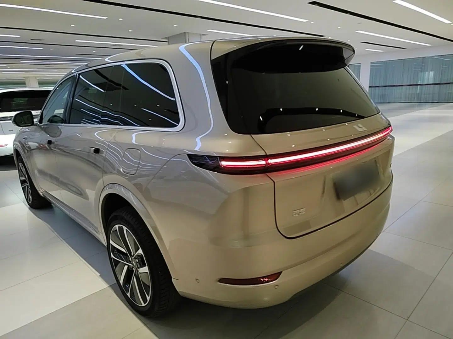 Li Auto L9 2024 Ultra Model — миниатюра 4