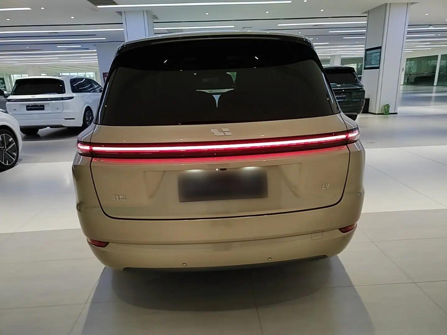 Li Auto L9 2024 Ultra Model — миниатюра 5