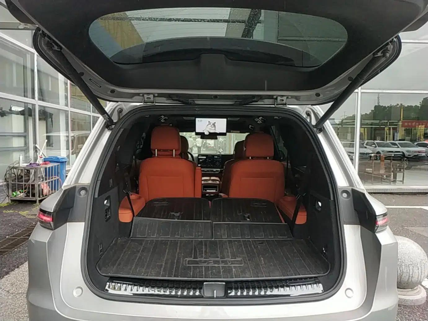 Li Auto L9 2022 Max model — миниатюра 21