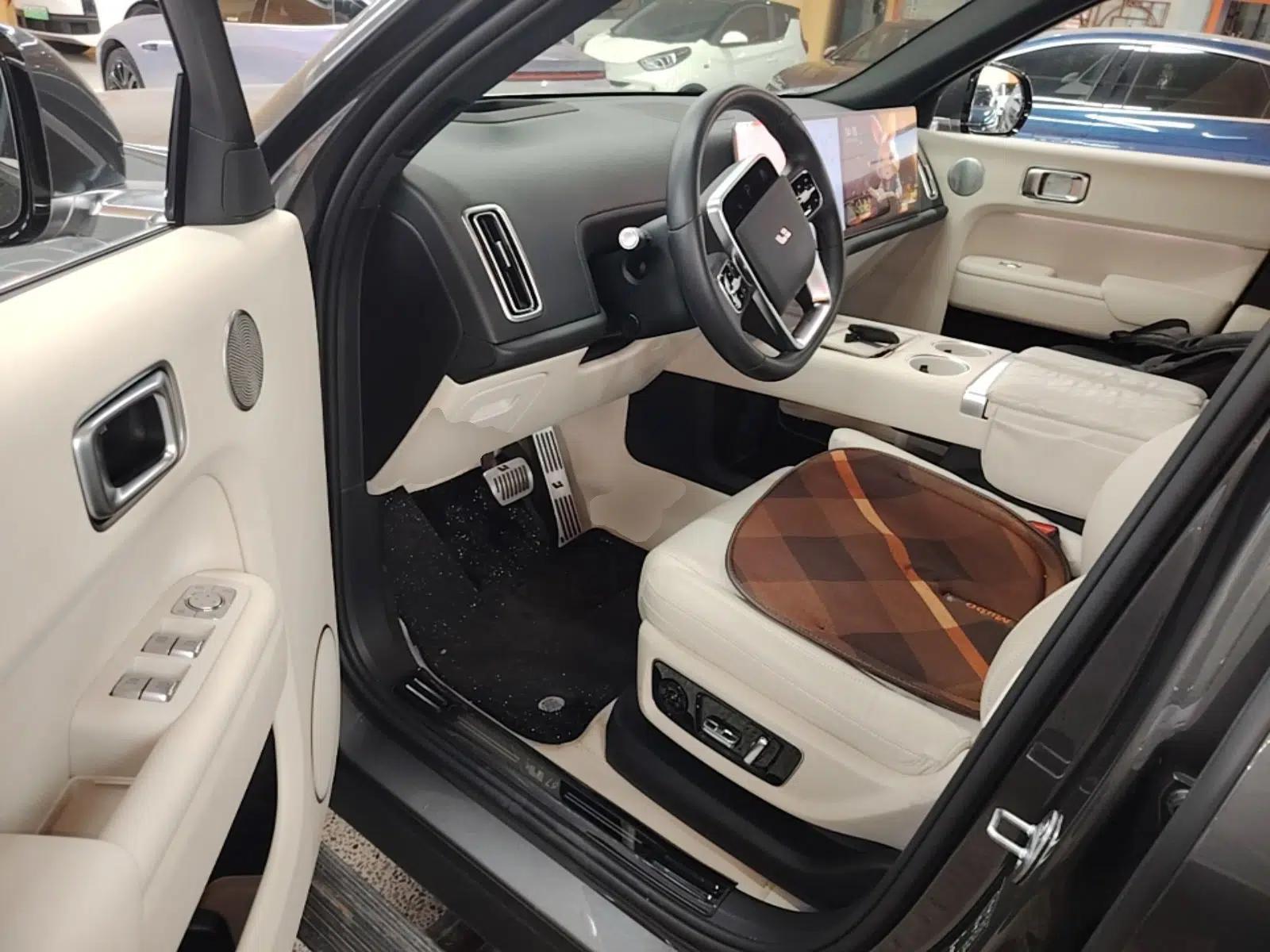 Li Auto L9 2023 Pro Model — миниатюра 19