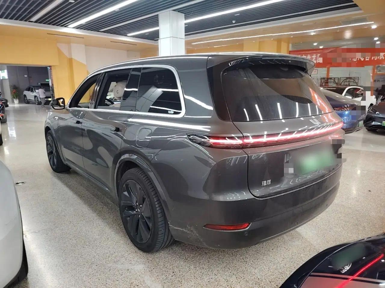 Li Auto L9 2023 Pro Model — миниатюра 4