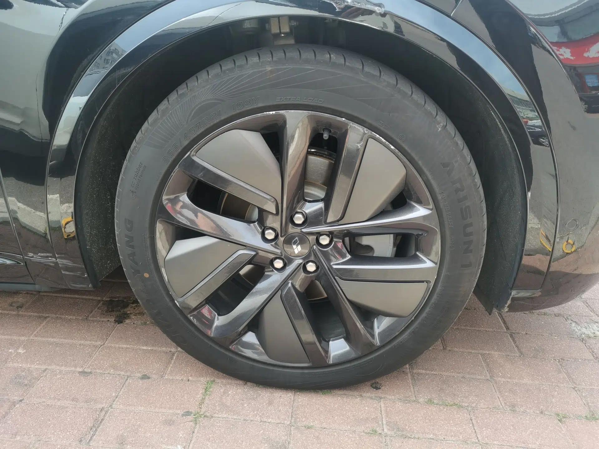 Li Auto L9 2024 Ultra Model — миниатюра 8